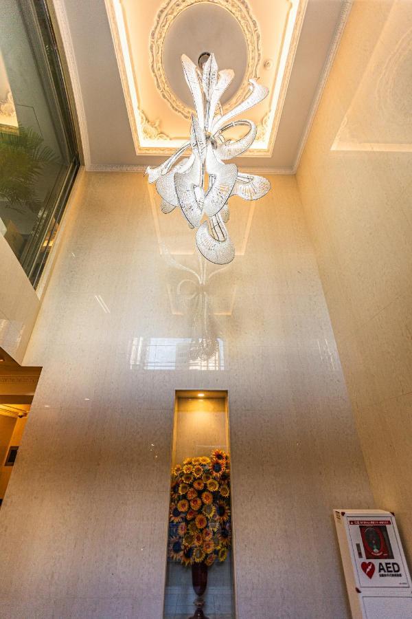 Apartment Hotel 11 Umeda Осака Екстер'єр фото